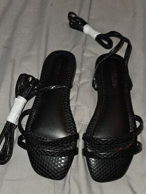 Fashion Nova Black Braided Lace-Up Women's Sandals